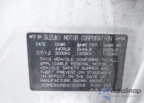 2013 Suzuki Kizashi Se z USA, uszkodzony, nr VIN JS2RE9A35D6100058